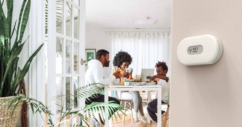 Airthings View Plus: Monitor Kualitas Udara Pintar