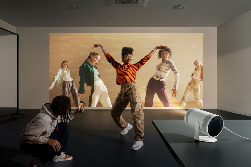 Samsung The Freestyle 2 (2025): Proyektor Portabel Generasi Baru dengan Gaming Mode dan SmartThings Terpadu